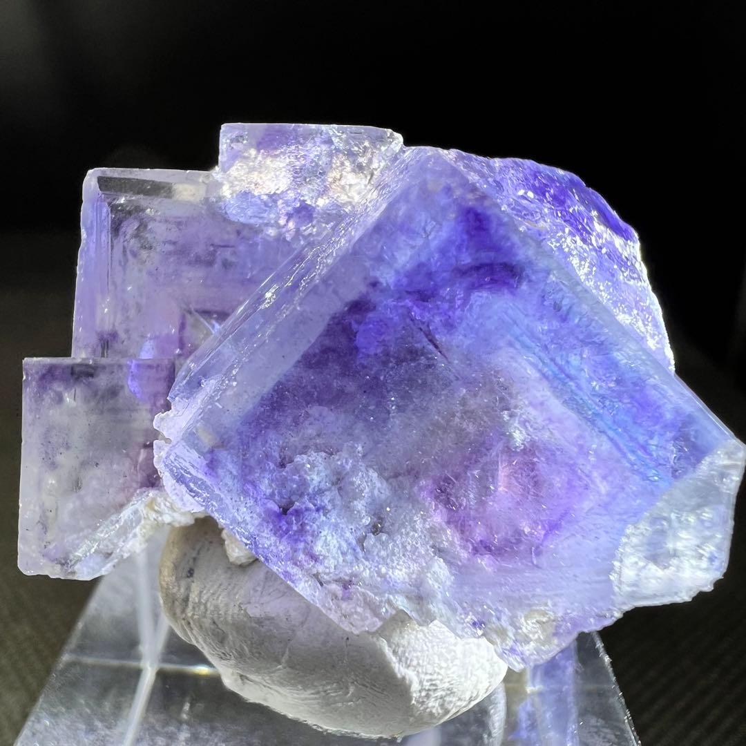 ヤオガンシャン産　パープルゾーニング　ブルーウィンドウ　フローライト