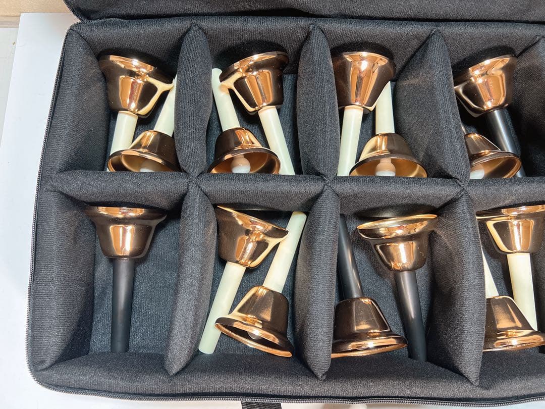 キョーリツミュージックベル ケース付き