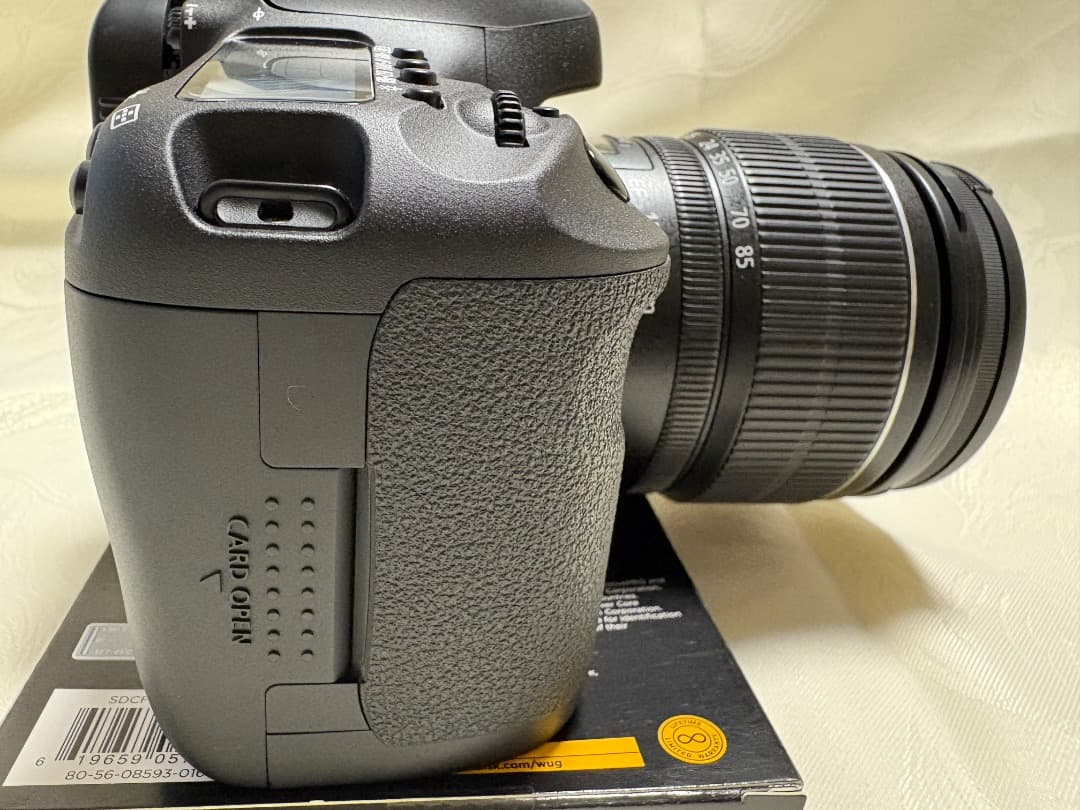超美品 Canon EOS 7DとEF-S15-85 IS USM他一式付