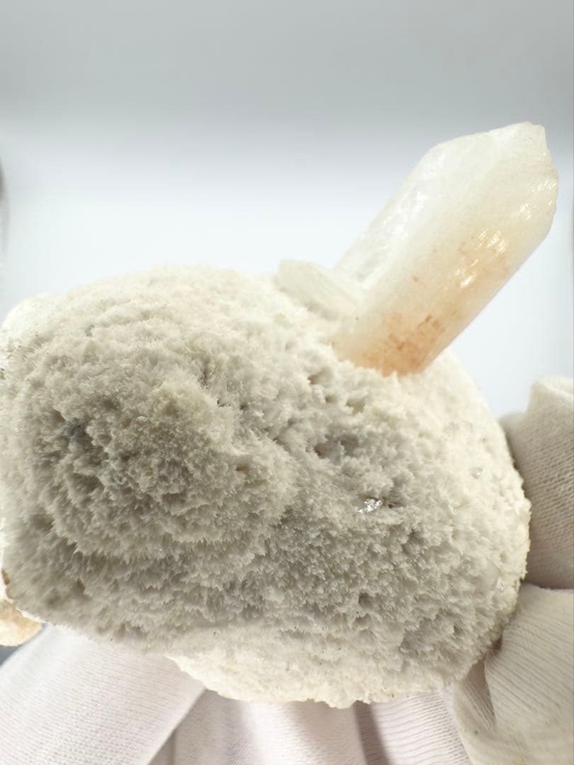 『雪見だいふく』モルデナイト　モルデン沸石　原石　鉱物標本　天然石