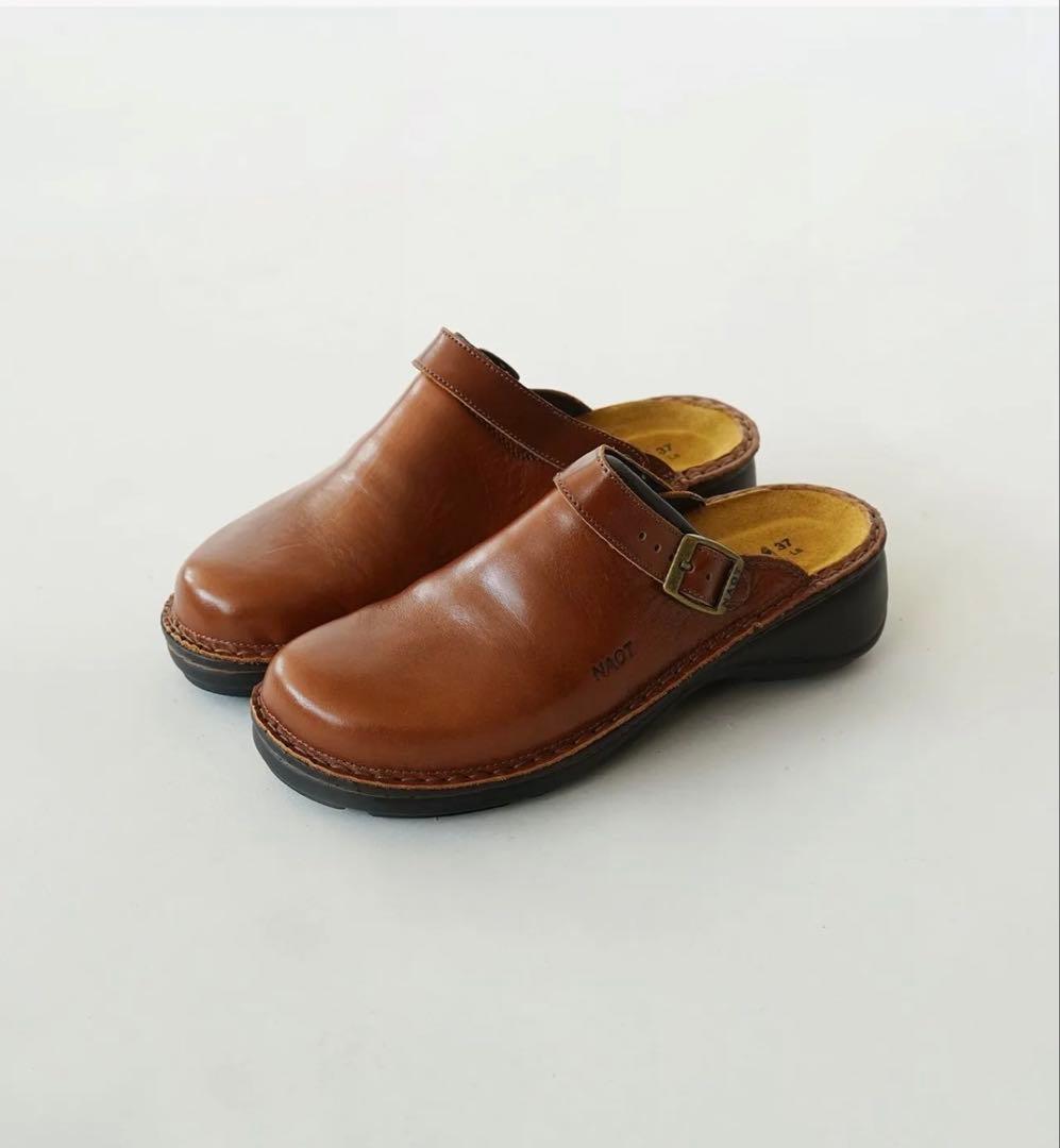 値下げ‼️NAOT Chestnut サボサンダル 35