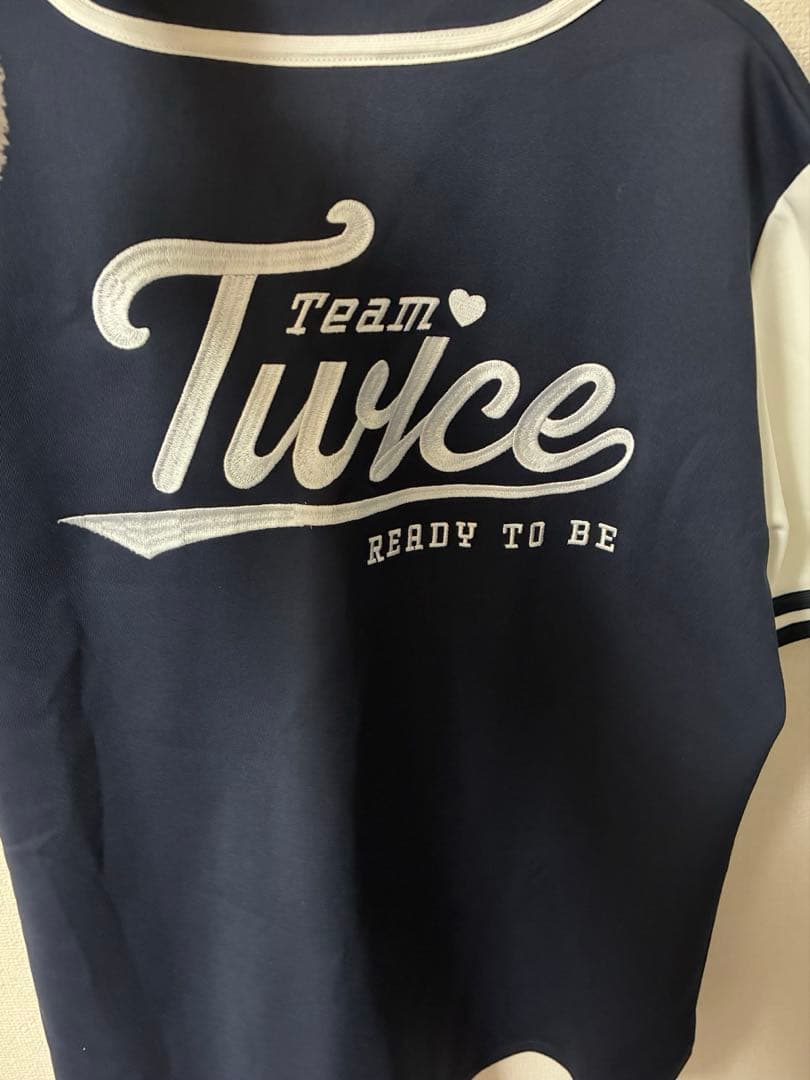 ツウィ　ユニフォーム