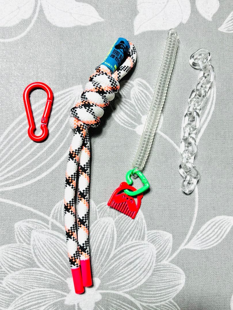 新品❣️ レア　大阪万博中国館　限定　パンダ　ぬいぐるみ　脱着可ストラップ多数