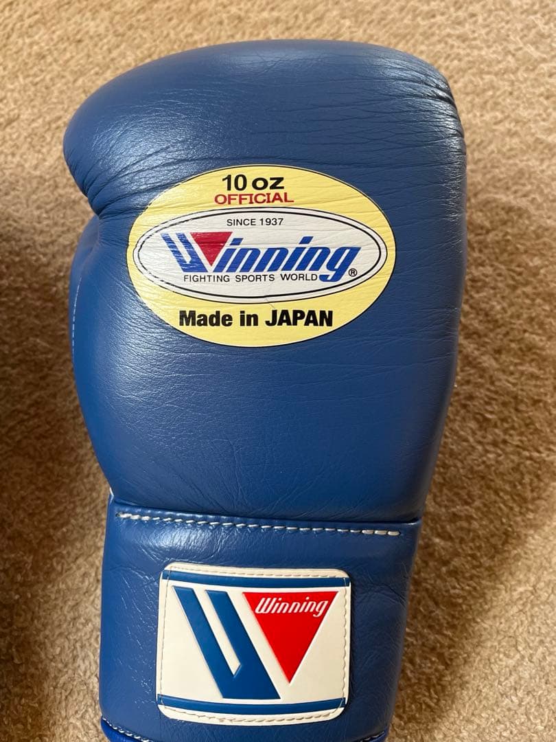お値下げ　Winning ボクシンググローブ 10 oz 日本製