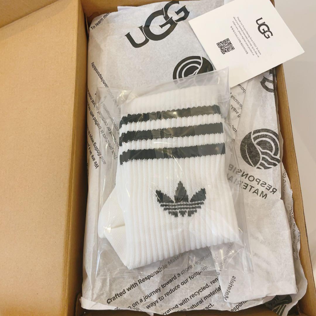 セール値下げ　UGG アグ　24.5　スライド サンダル　正規　新品　スリッポン