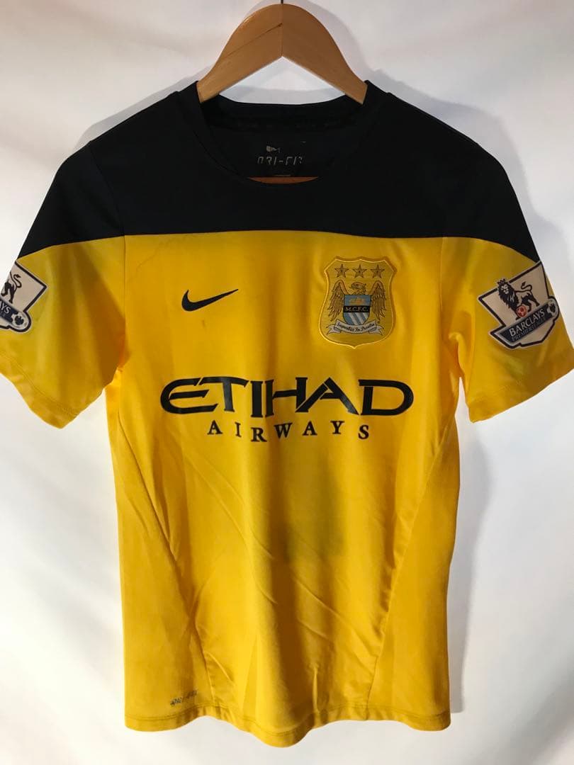 正規品NIKEマンチェスター・シティFC「21」ダビド・シルバ半袖Mユニフォーム