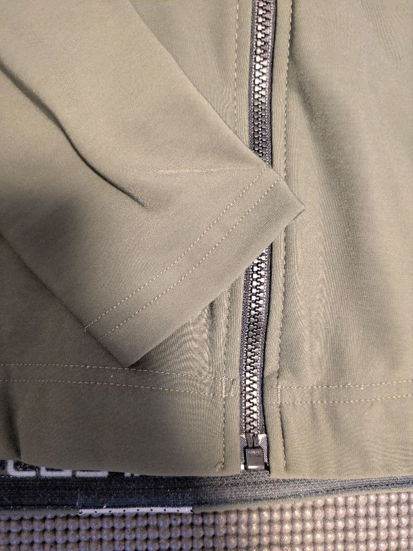 castelli　TUTTO NANO RoS JERSEYサイズLカーキ