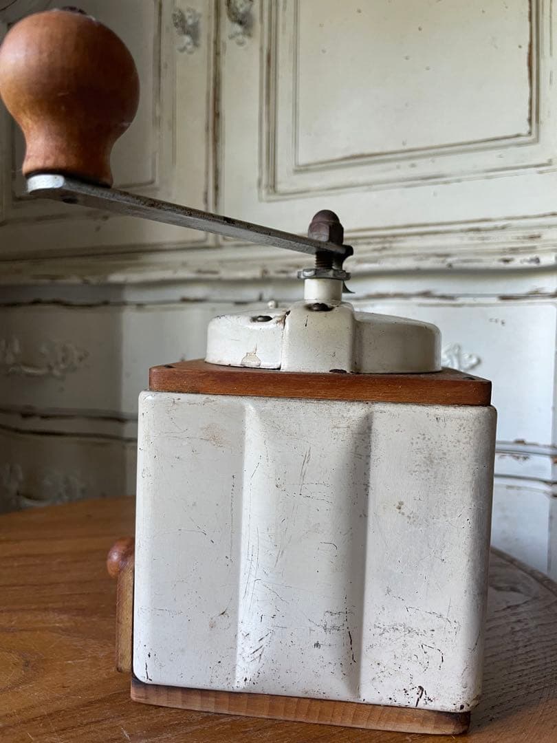 フランス　アンティーク　プジョー　コーヒーミル　アイボリー　グラインダー　メタル