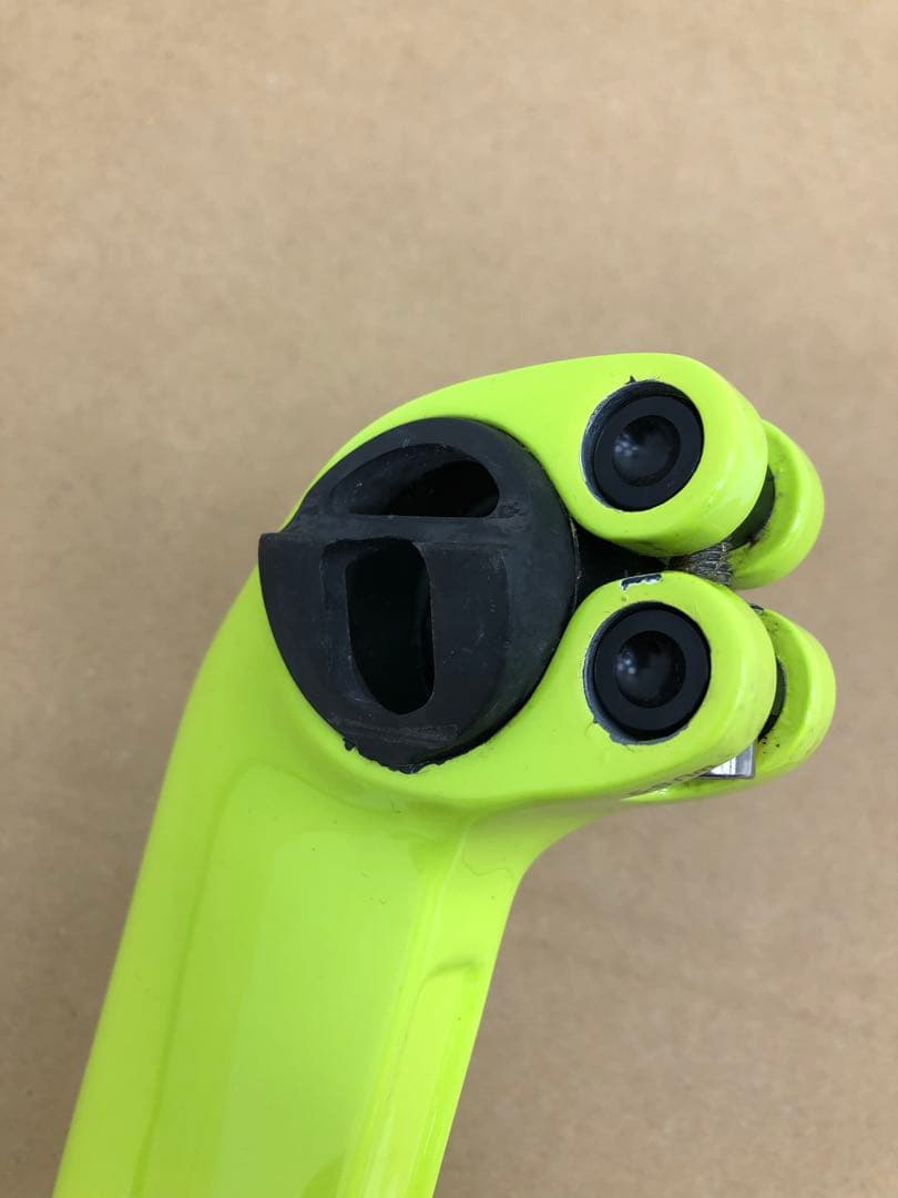 TREK MADONE SLR 専用シートポスト