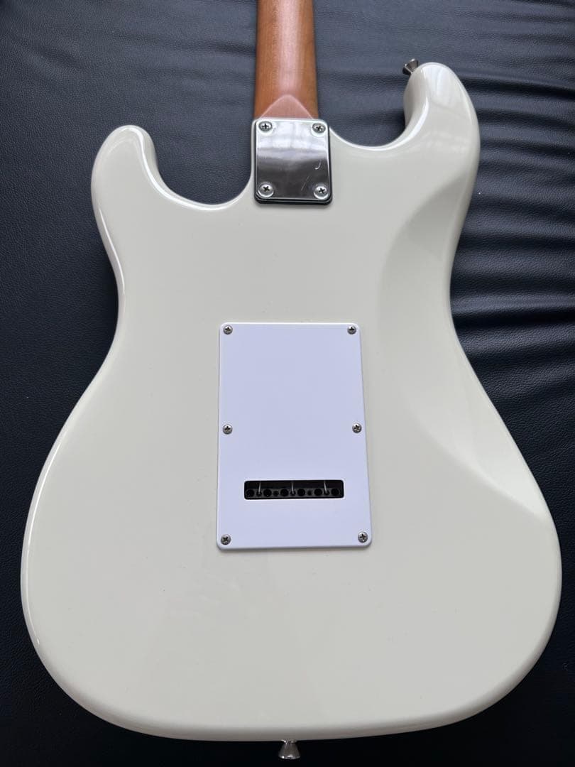 【初心者におすすめ】【大阪 手渡し限定】BUSKER'S エレキギター