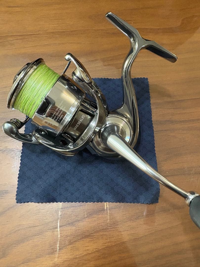 RAID　美品　22EXIST2500S