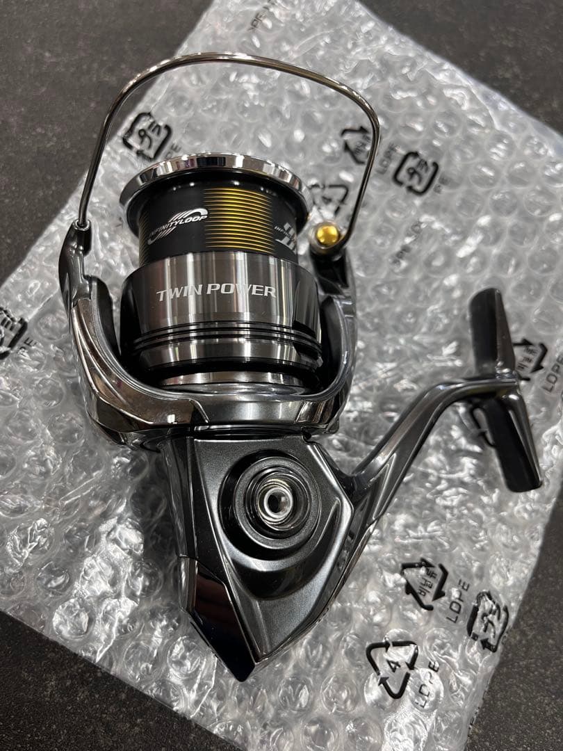 SHIMANO シマノ　ツインパワー　4000MHG