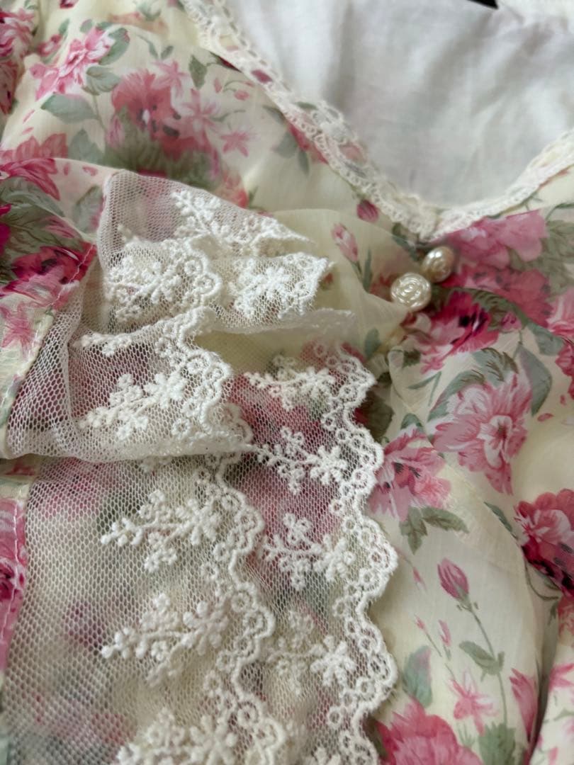 00s 希少LIZLISA系 花柄シフォンワンピース 段フリルレース姫袖 ローズ