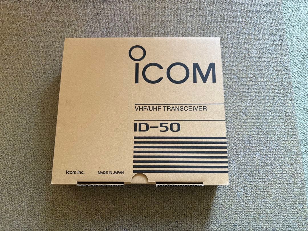 アイコム　ID-50 ハンディトランシーバー