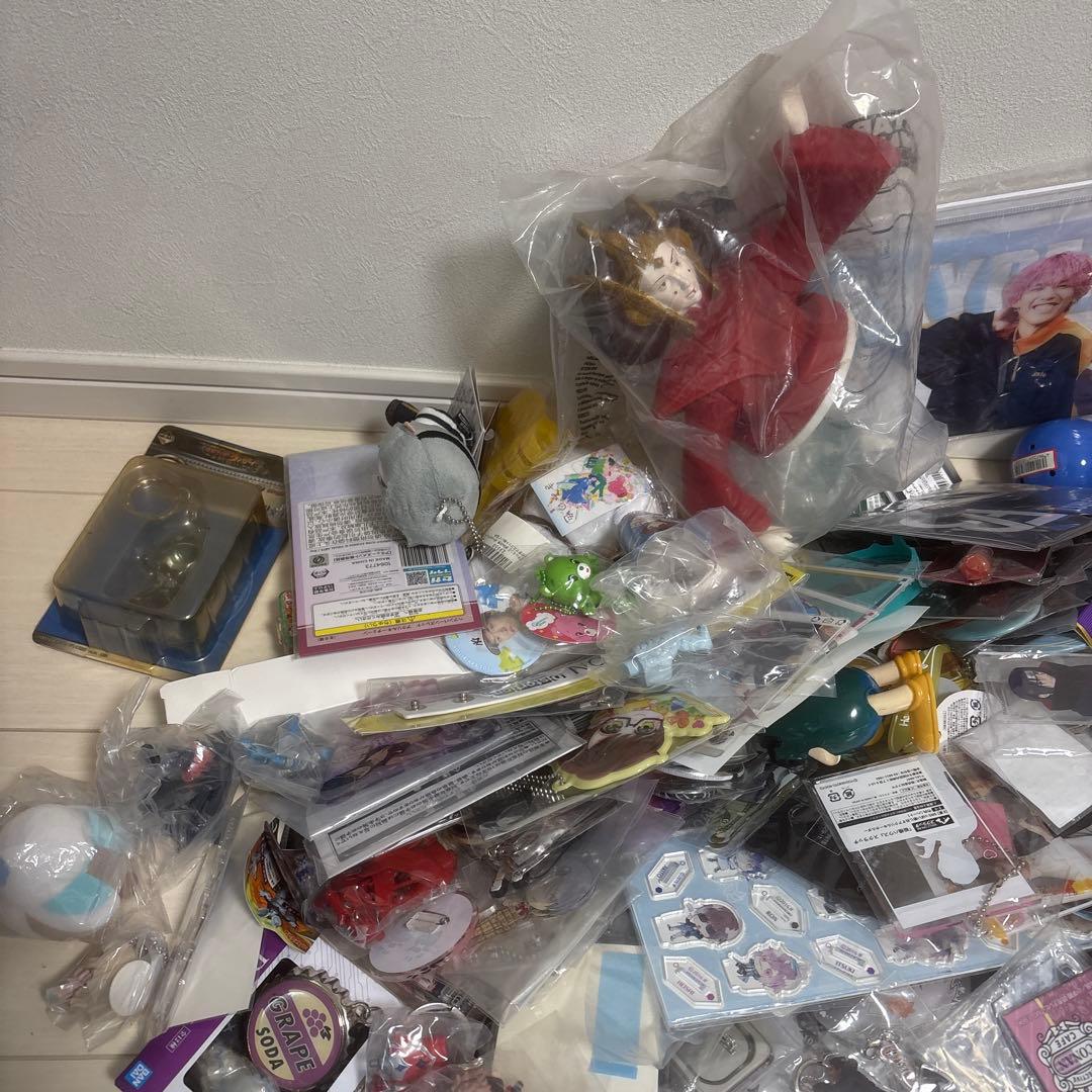 スターウォーズ　恐竜　ワンピース　名探偵コナン　ホロライブ　ナルト　ウルトラマン