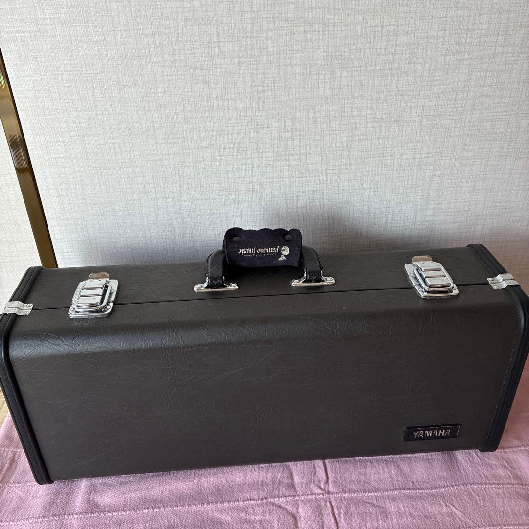 YAMAHA YTR2335トランペット　ハードケース付き