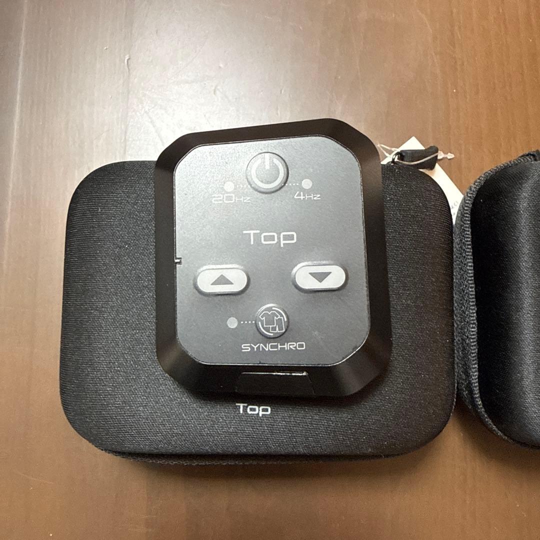 SIXPAD トレーニングシャツ＆パンツセット S/M綺麗な状態です！