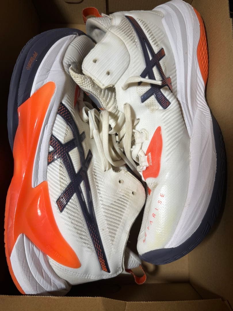 メタライズ2オレンジ＆ホワイト28.0cm