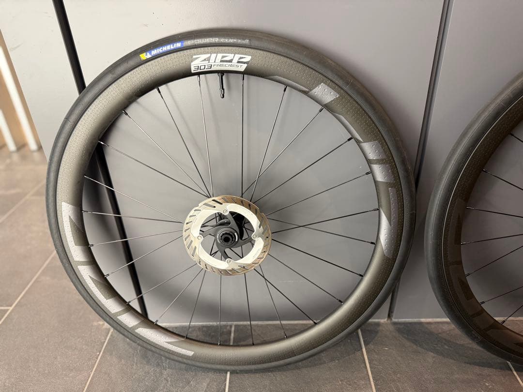 即決価額！ZIPP 303 Firecrest 美品