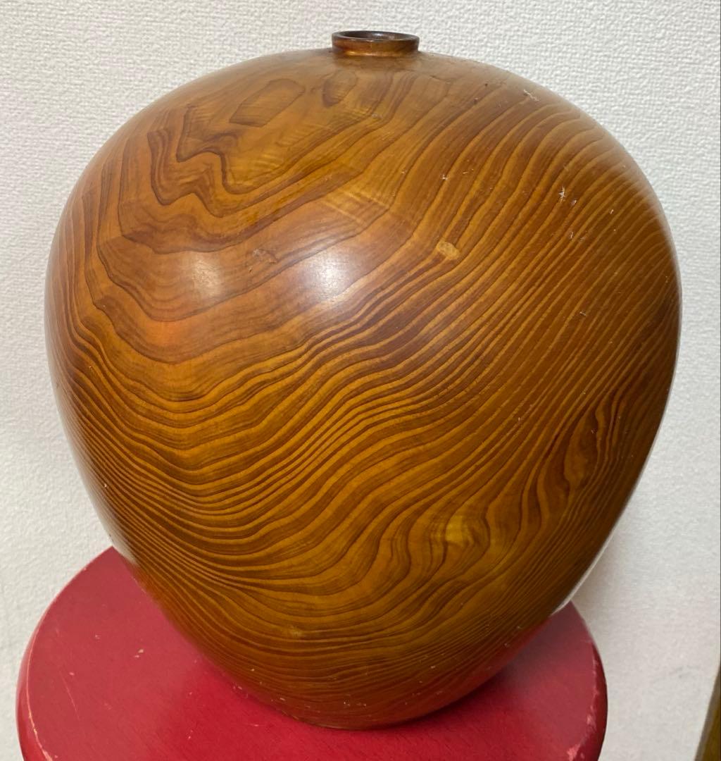 ！屋久杉　世界遺産　無垢材　壺型 装飾品 茶色　専用箱無し