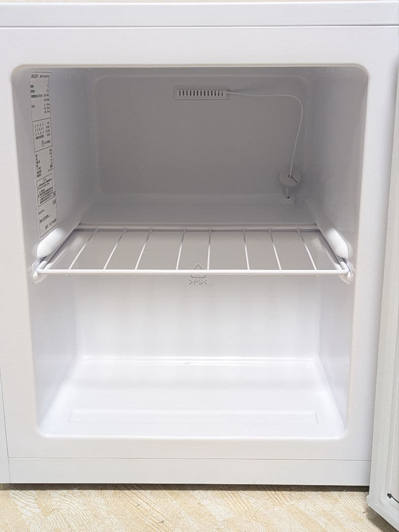 超美品 2025年製 JF033HM01WH 33L 1ドア冷凍庫 マクスゼン