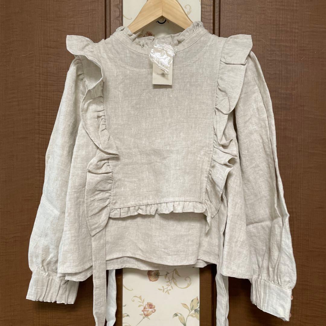 ANESAN新品サマンサモスモス立川限定　ベスト付きブラウス　キナリ