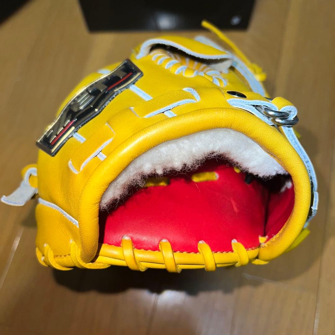 ゼット　一般軟式投手用グラブ