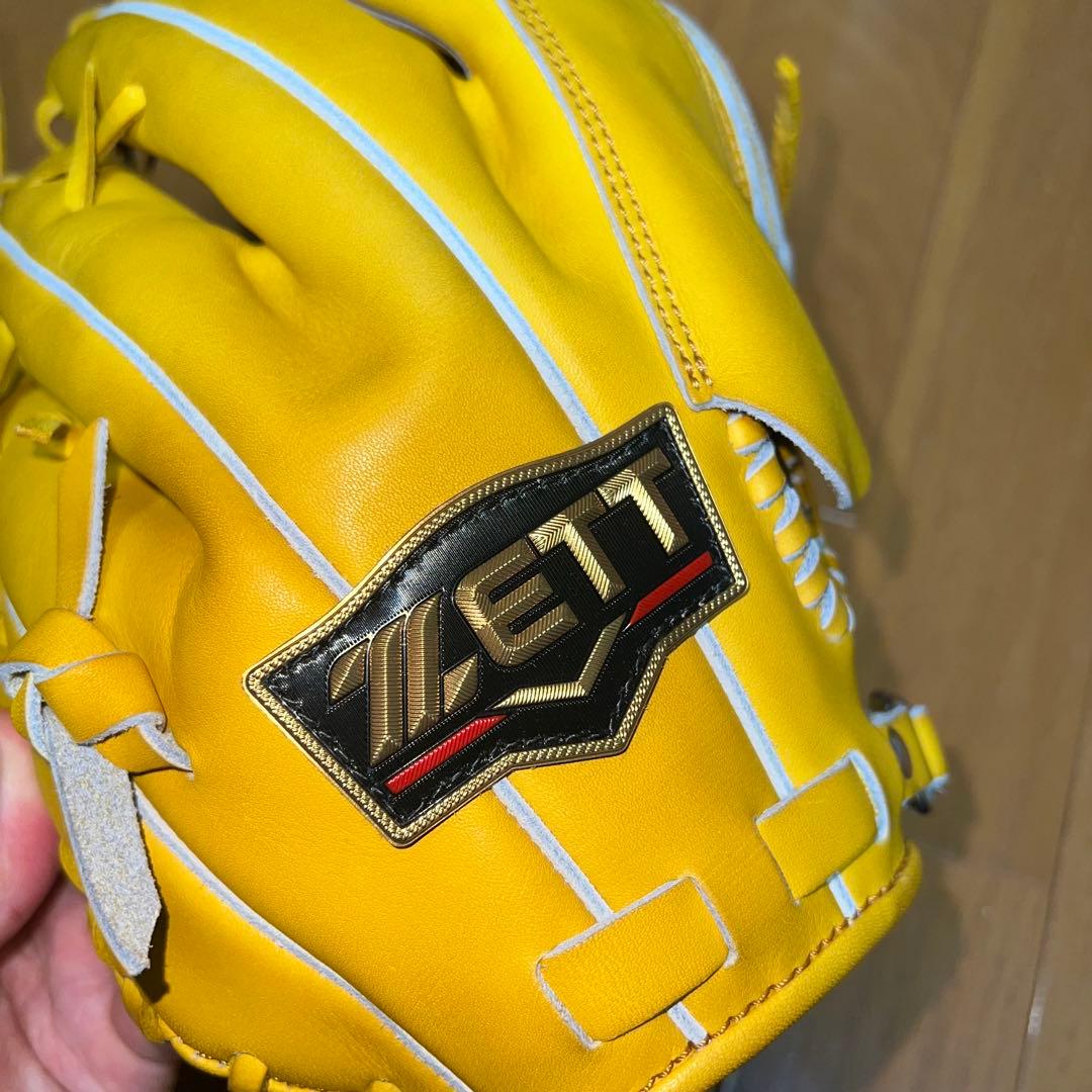 ゼット　一般軟式投手用グラブ