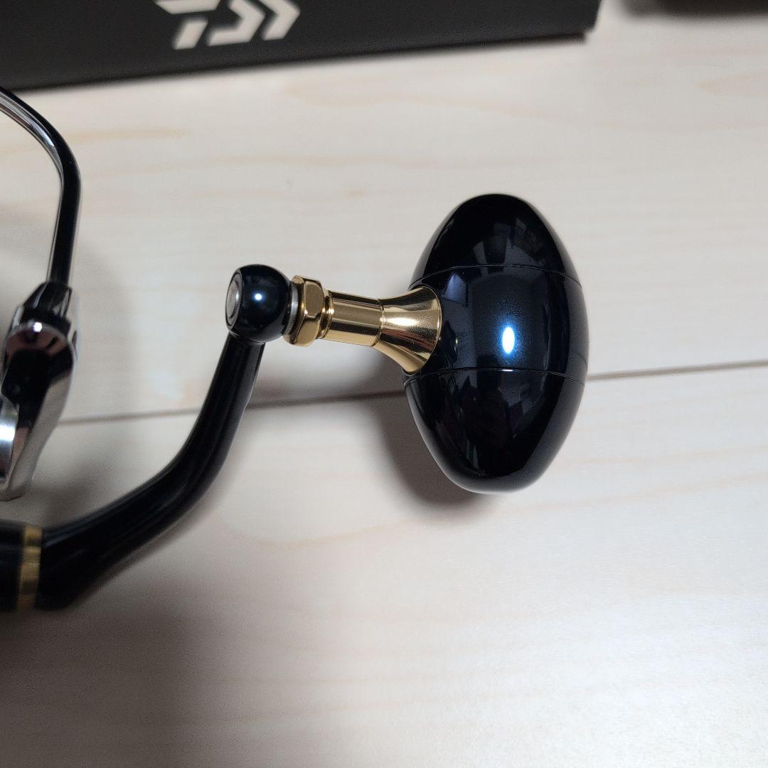 値下げ極美品　1度のみ使用　Daiwa ソルティガ 8000-H リール 専用
