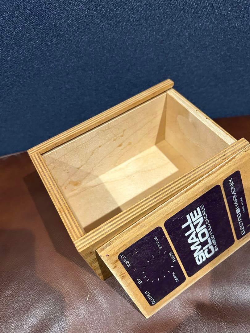 electro harmonix small clone コーラス　木箱付