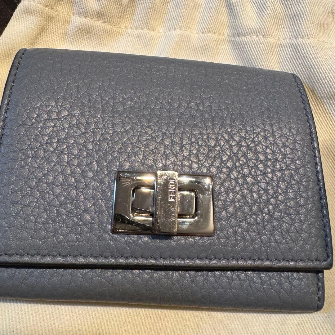 FENDI ピーカブー 名刺入れ 名刺ケース