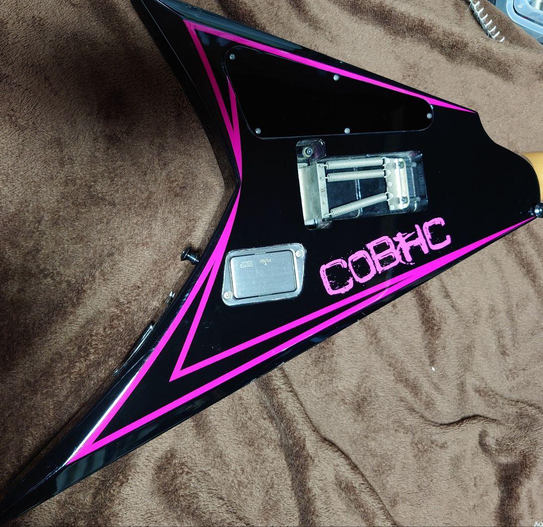 ギター Edwards E-Al-166 Alexi Pink Sawtooth