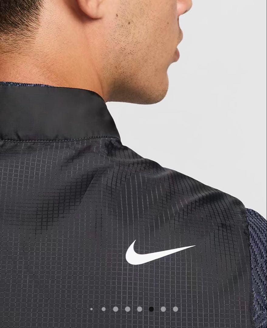 Nike ブラック レペルゴルフベスト