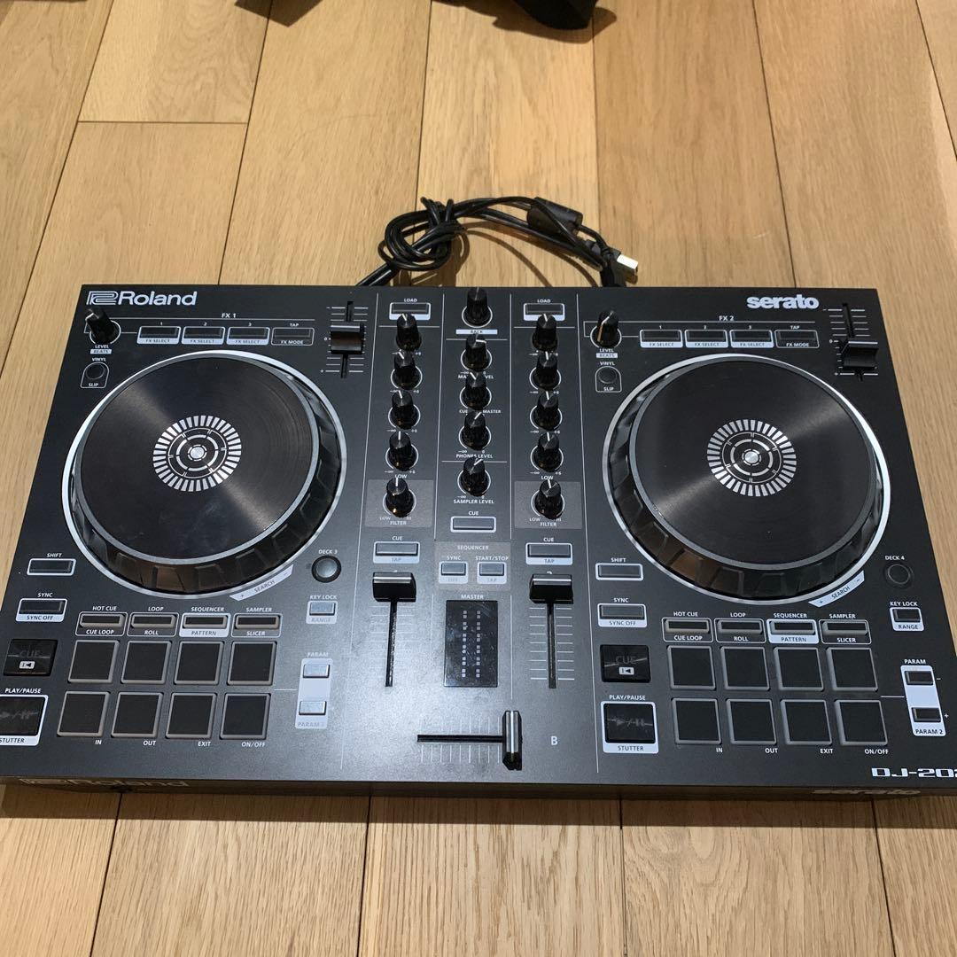 g*！様 ローランド DJ-202