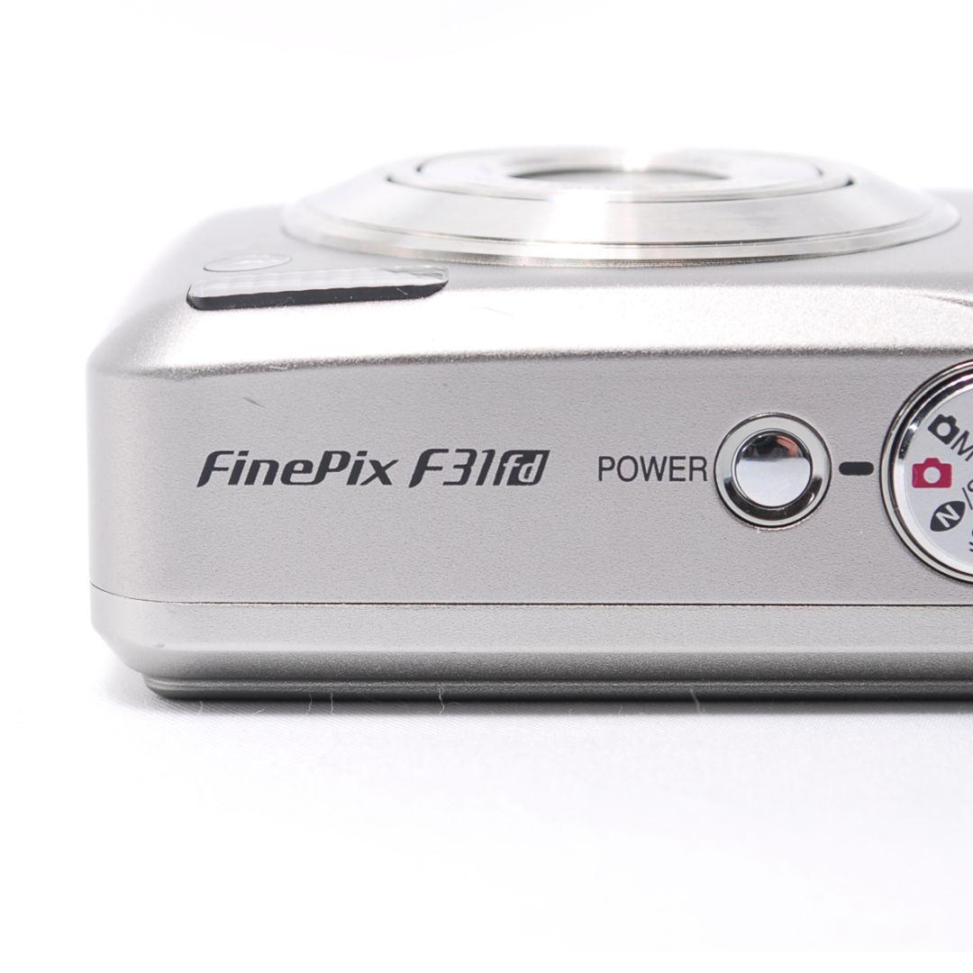 ❤動作良好❤少し訳あり❤ FUJIFILM FinePix F31fd コンデジ