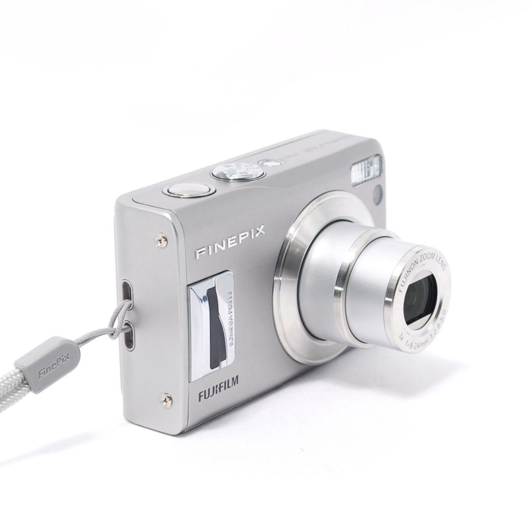 ❤動作良好❤少し訳あり❤ FUJIFILM FinePix F31fd コンデジ