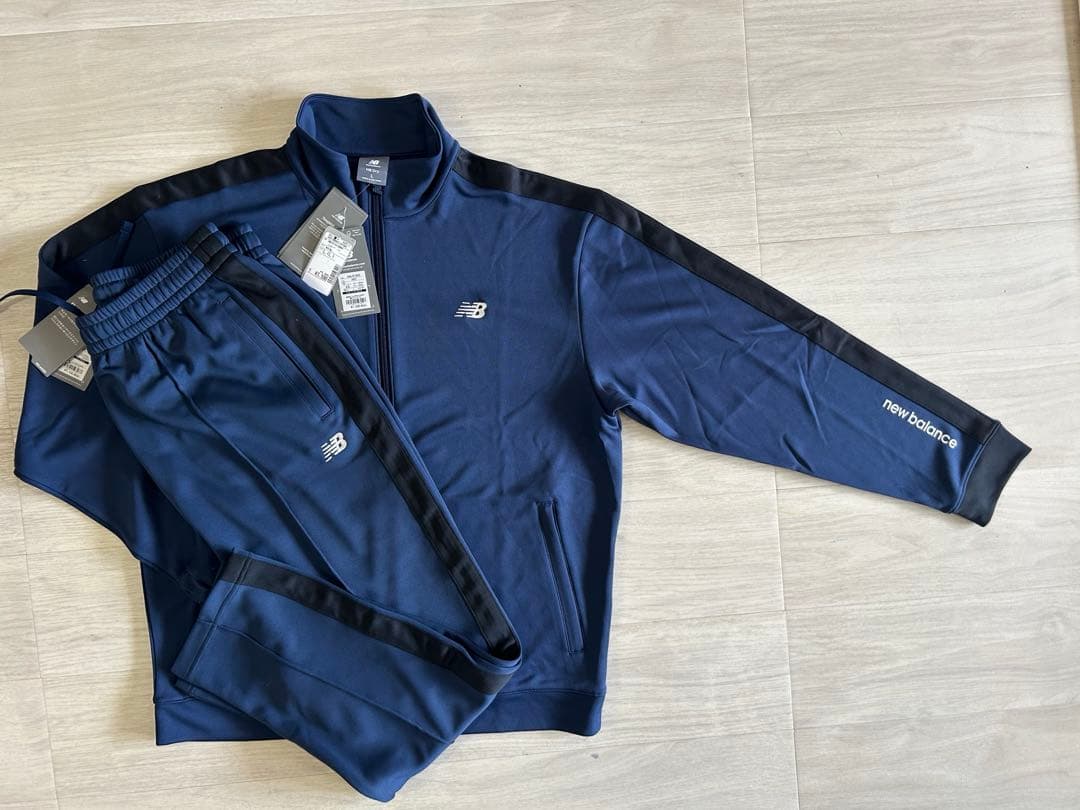 ニューバランス　NB ニットトラックジャケット ニットトラックパンツ　ネイビー