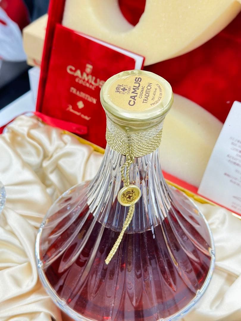 【24時間以内に発送】 カミュトラディションバカラ ブランデーコニャック