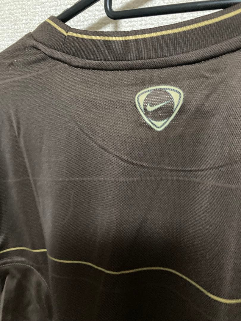 NIKE バルセロナ　長袖トレーニングシャツ　US Mサイズ 未使用品