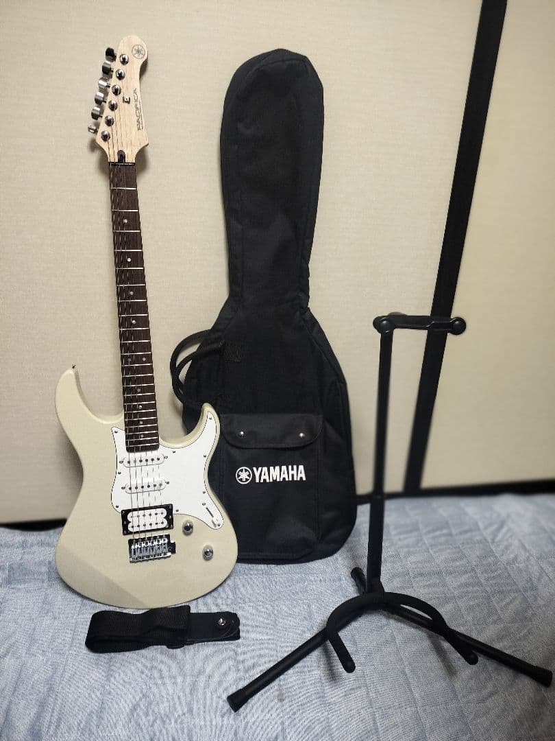 YAMAHA エレキギター PACIFICA PAC112V VW