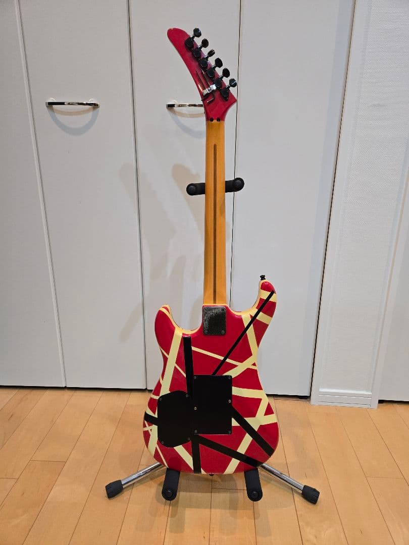 van halen エディ・ヴァン・ヘイレン風 ギター ノーブランド品