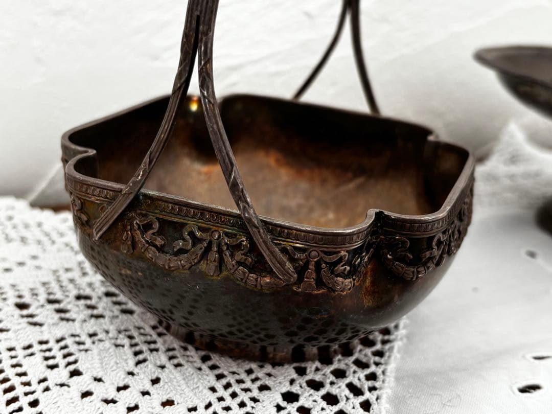 フランス　蚤の市　リボン装飾　小物入れ　ブロカント