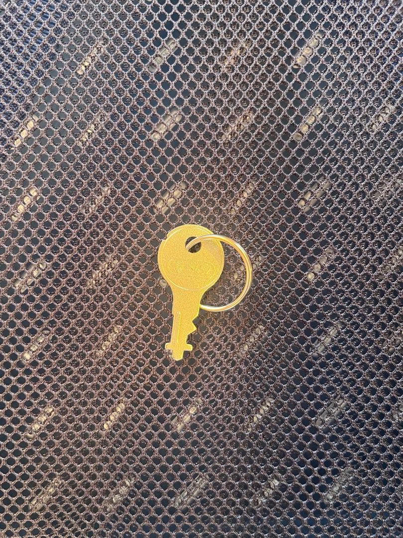 リモワ　シルバーインテグラ　104ℓ 4輪