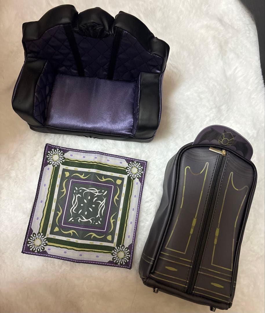 ツイステ　ゲストルーム風家具　ソファ　クローゼット　ラグ　ディアソムニア寮