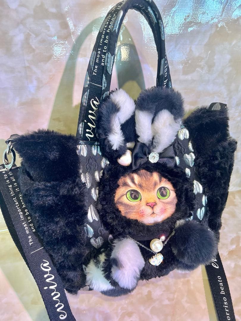 あ*き様 コヤンイサムチョン　ショルダー付き　サイドポケットバッグ　ブラックファ