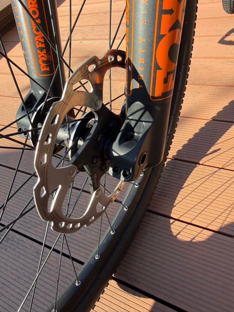 自転車本体 mon Fox36 Fire ball moto MTB