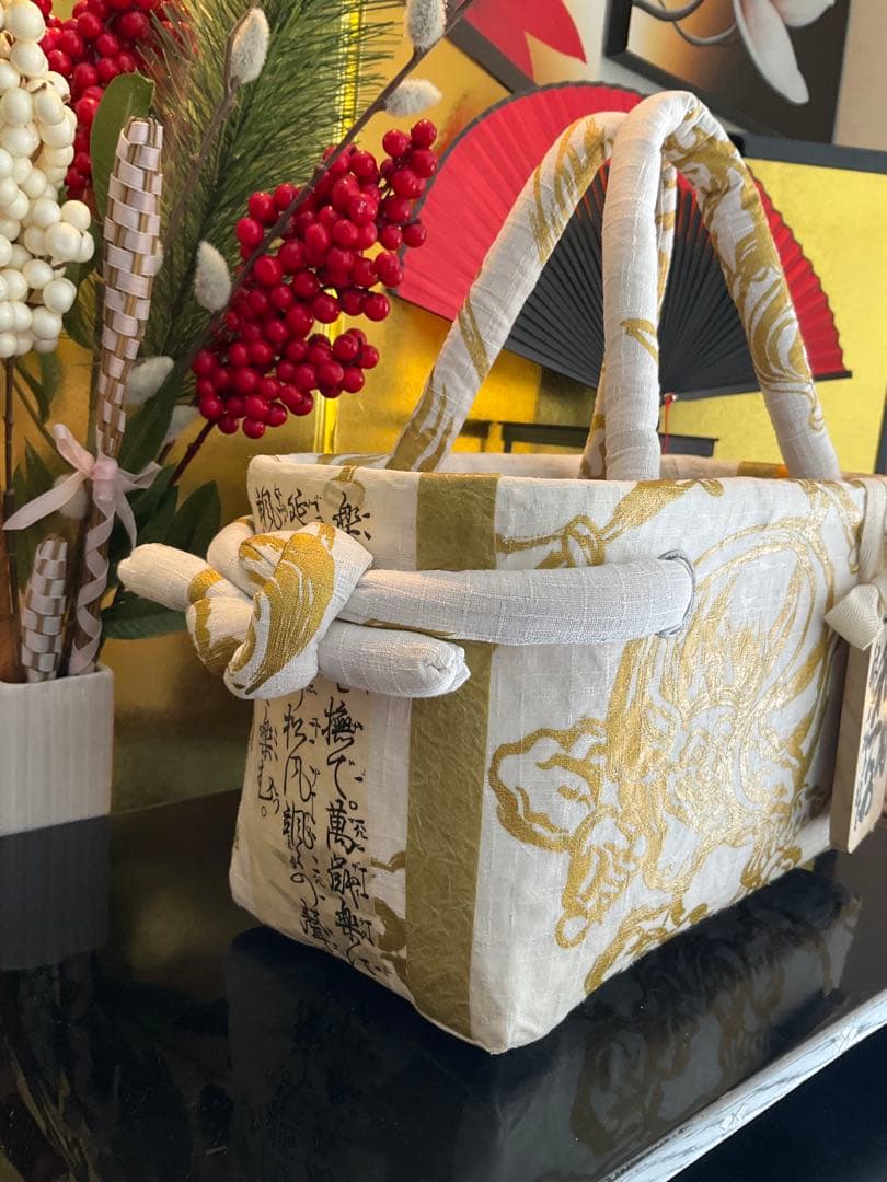 一閑張り　一閑張りバッグ　風神雷神　古文書　和紙　竹籠　籠バッグ　着物　金銀　白