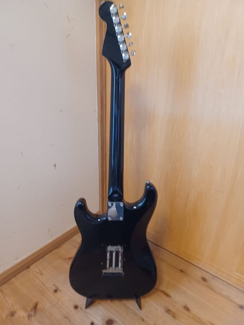 ウスキーTOKAI SUPER EDITION ストラトキャスター黒