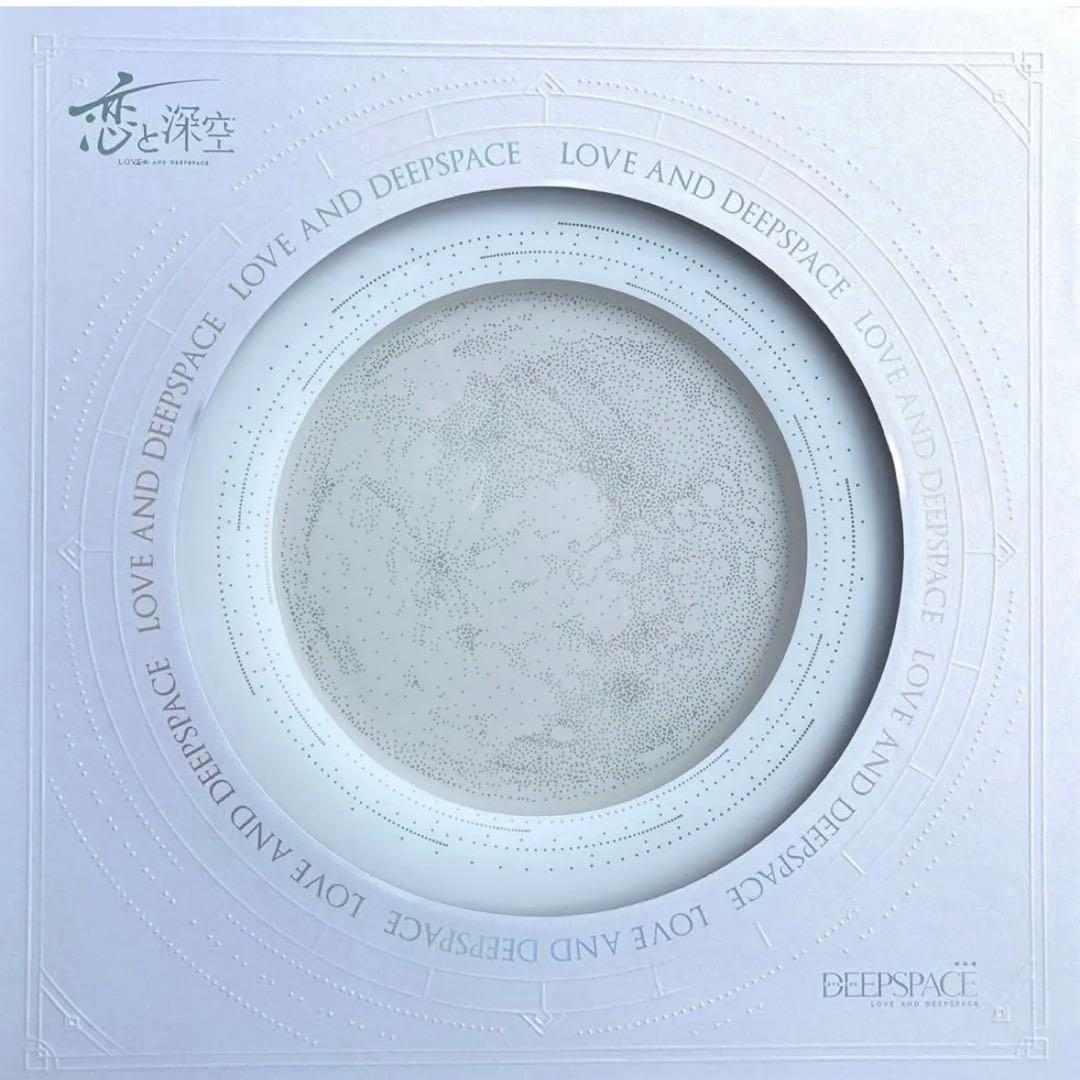 【恋と深空】2024年度VIPギフトボックス 日本版 缶バッジ／ぬいぐるみ