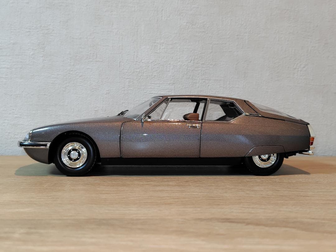 1/18 NOREV (ノレブ) CITROEN (シトロエン) SM